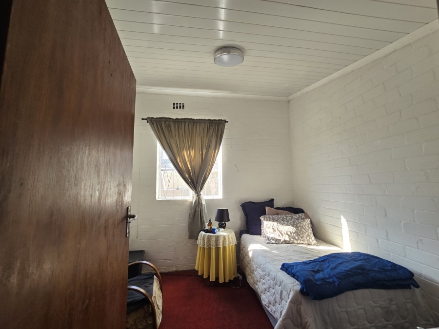 3 Bedroom Property for Sale in Westridge Western Cape